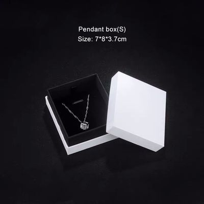 Schouderstijl Zwart Kartonnen Sieraden Verpakking Doos Fluweel Gevoerd Custom