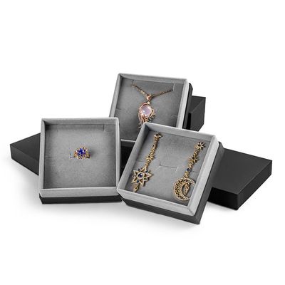 Aangepaste kartonnen sieraden geschenkdozen oorbel ketting ring verpakking