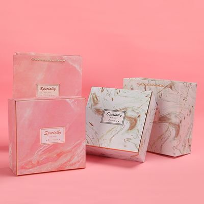 Aangepaste logo marmer afdrukken verjaardag geschenkdoos met papieren zak handgemaakte stijve dozen