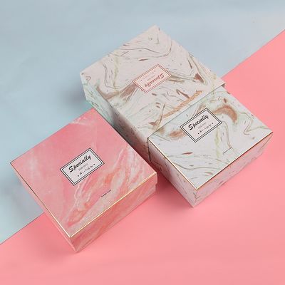 Aangepaste logo marmer afdrukken verjaardag geschenkdoos met papieren zak handgemaakte stijve dozen