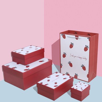 Van de de Lippenstiftluxe van het aardbeipatroon de Giftdoos Verpakking voor Valentijnskaartendag