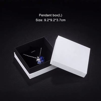 Schouderstijl Zwart Kartonnen Sieraden Verpakking Doos Fluweel Gevoerd Custom