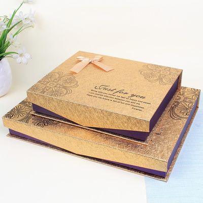 De boekvorm verborg Magnetische lege Chocoladevakjes met Verdelers 23.2x19x4.6cm