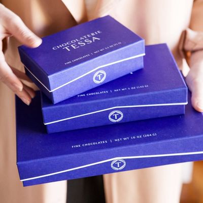 De marineblauwe Multifunctionele Dozen die van de Luxechocolade, Lege Aangepaste Truffeldozen verpakken