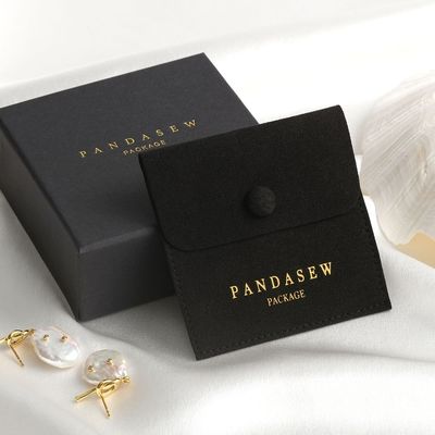 Maatlogo cardboard jewelry packaging box met Microfiber-Zak